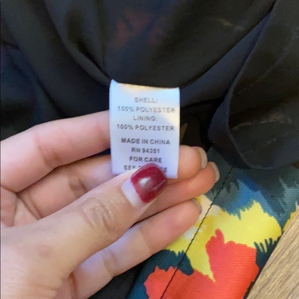 Jade Colorful Burst Ruffled Flutter Cap Sleeve A-… - image 5